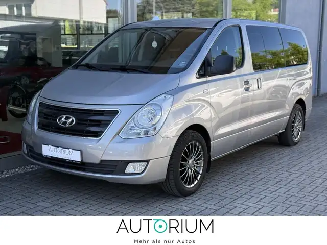 Hyundai H-1 Travel Comfort AUTOMATIK 8 SITZ. LEDER SZHZG