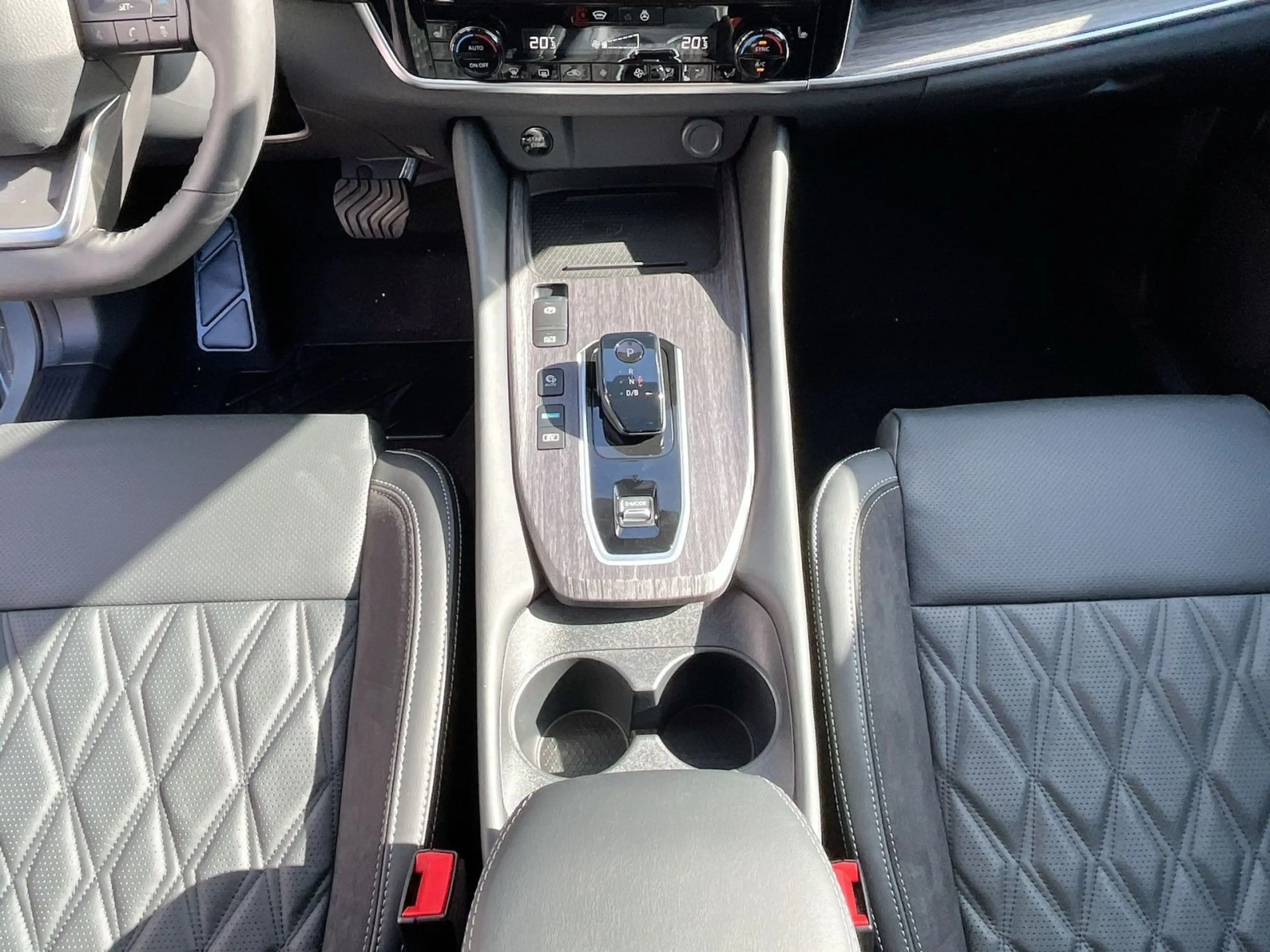 Nissan Qashqai Tekna e-Power,HUD,BOSE,Kamera,Navi,Googl — photo 15