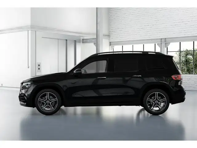 Mercedes-Benz GLB view 3
