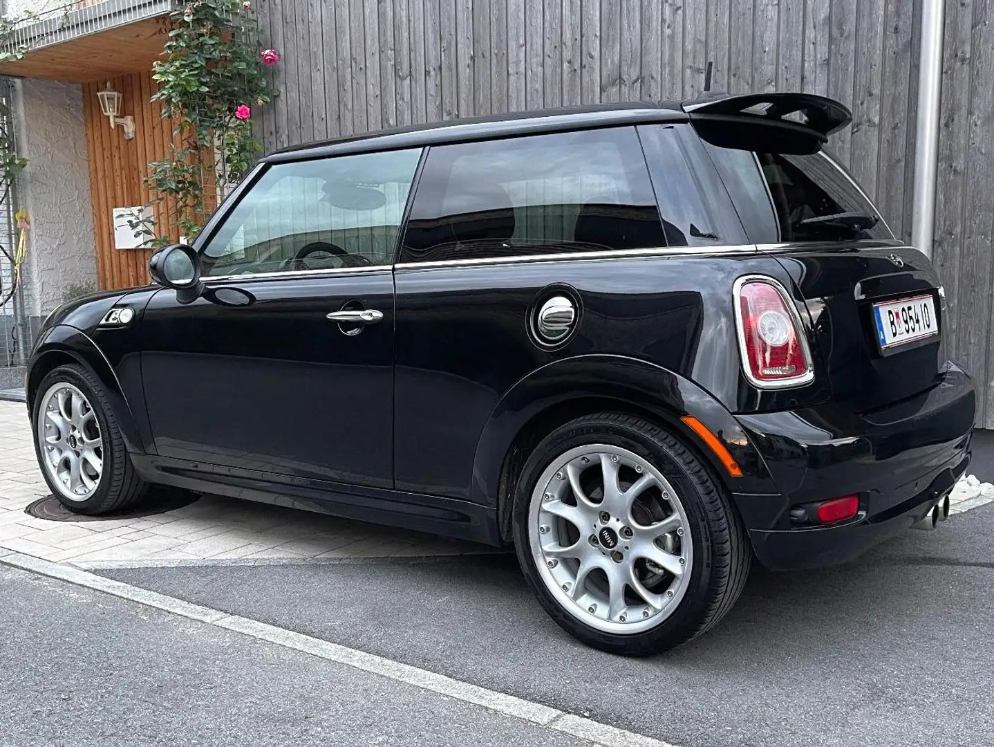 MINI Cooper S MINI COOPER S 1,6 COOPER S Schwarz - 2