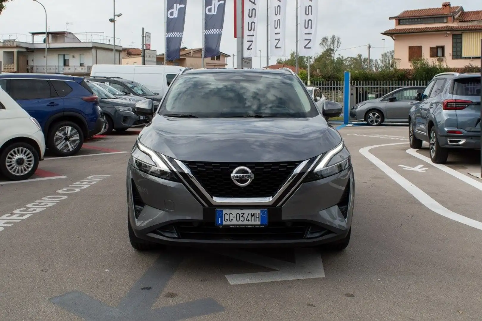 Nissan Qashqai MHEV 140 CV Premiere Edition Grigio - 2