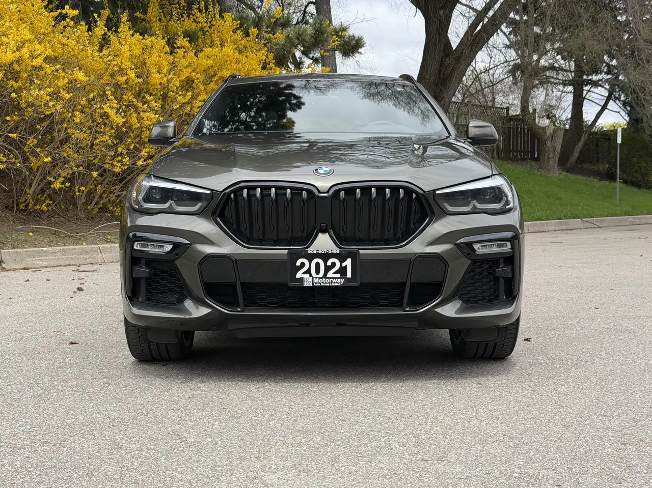 BMW X6 снимка BMW X6