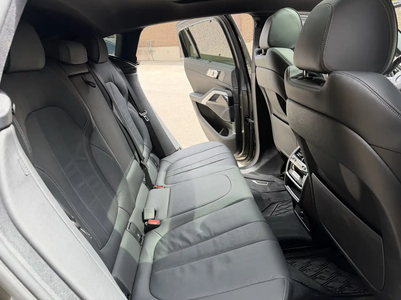 BMW X6 снимка BMW X6
