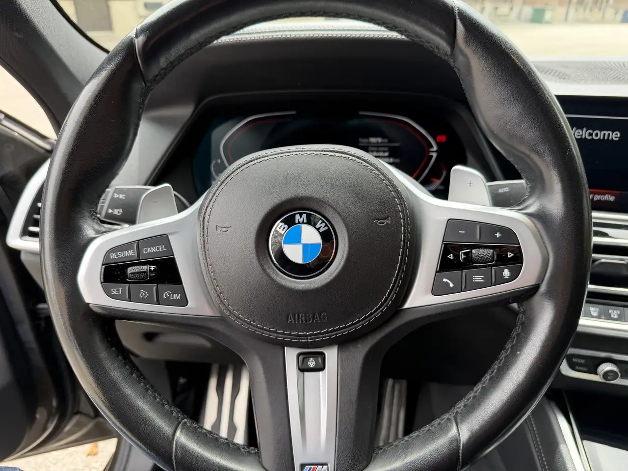 BMW X6 снимка BMW X6