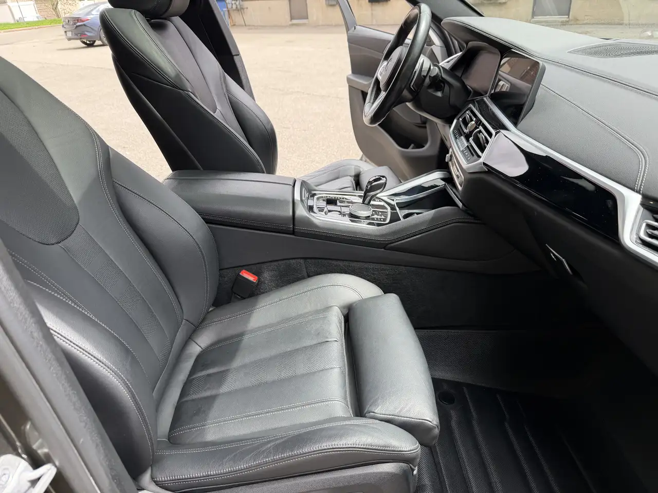 BMW X6 снимка BMW X6