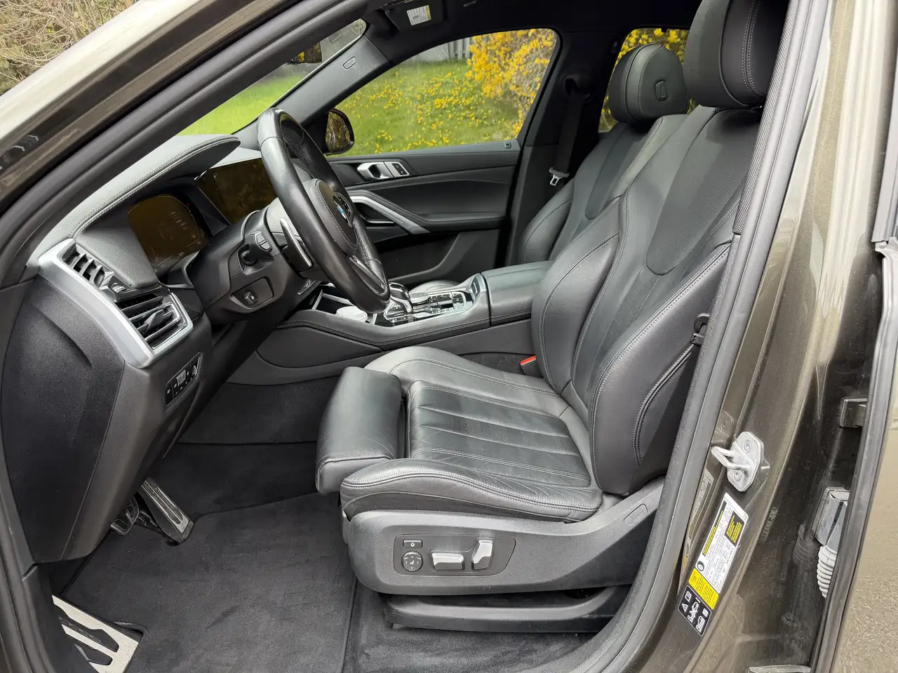 BMW X6 снимка BMW X6