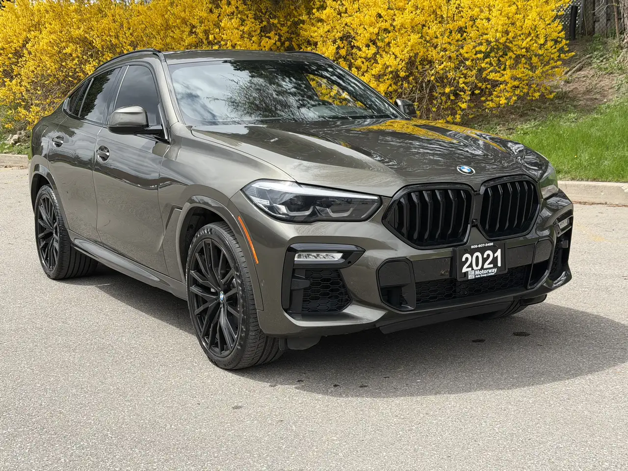 BMW X6 снимка BMW X6
