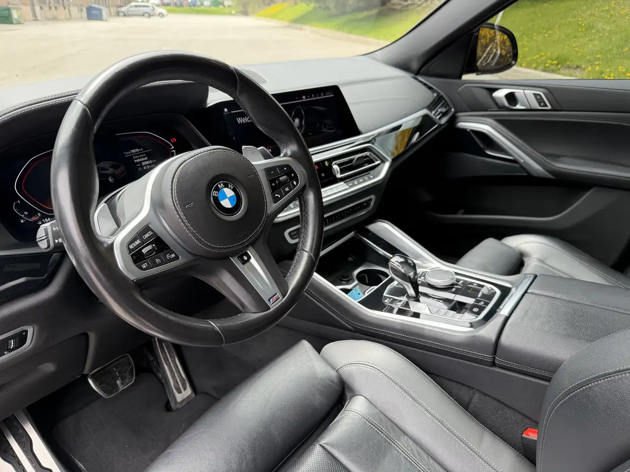 BMW X6 снимка BMW X6