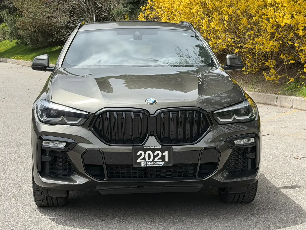 BMW X6 снимка BMW X6