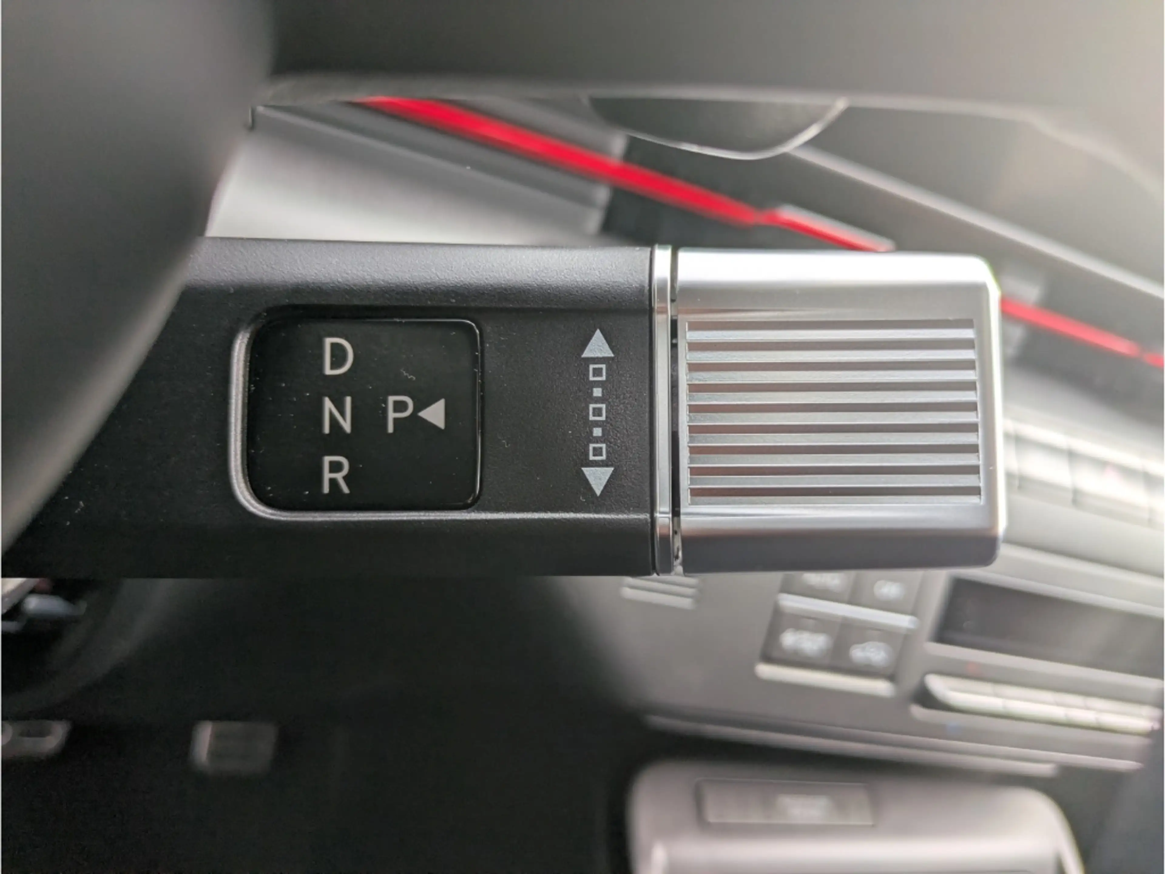 Hyundai KONA SX2 (MY27) N LINE X 65kWh Sitz-Komfortp. HUD Navi — photo 9