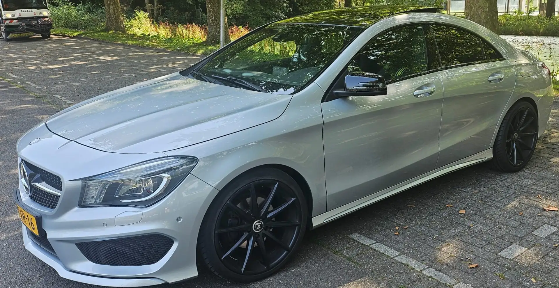 Mercedes-Benz CLA 200 7G-DCT Edition 1 - 1