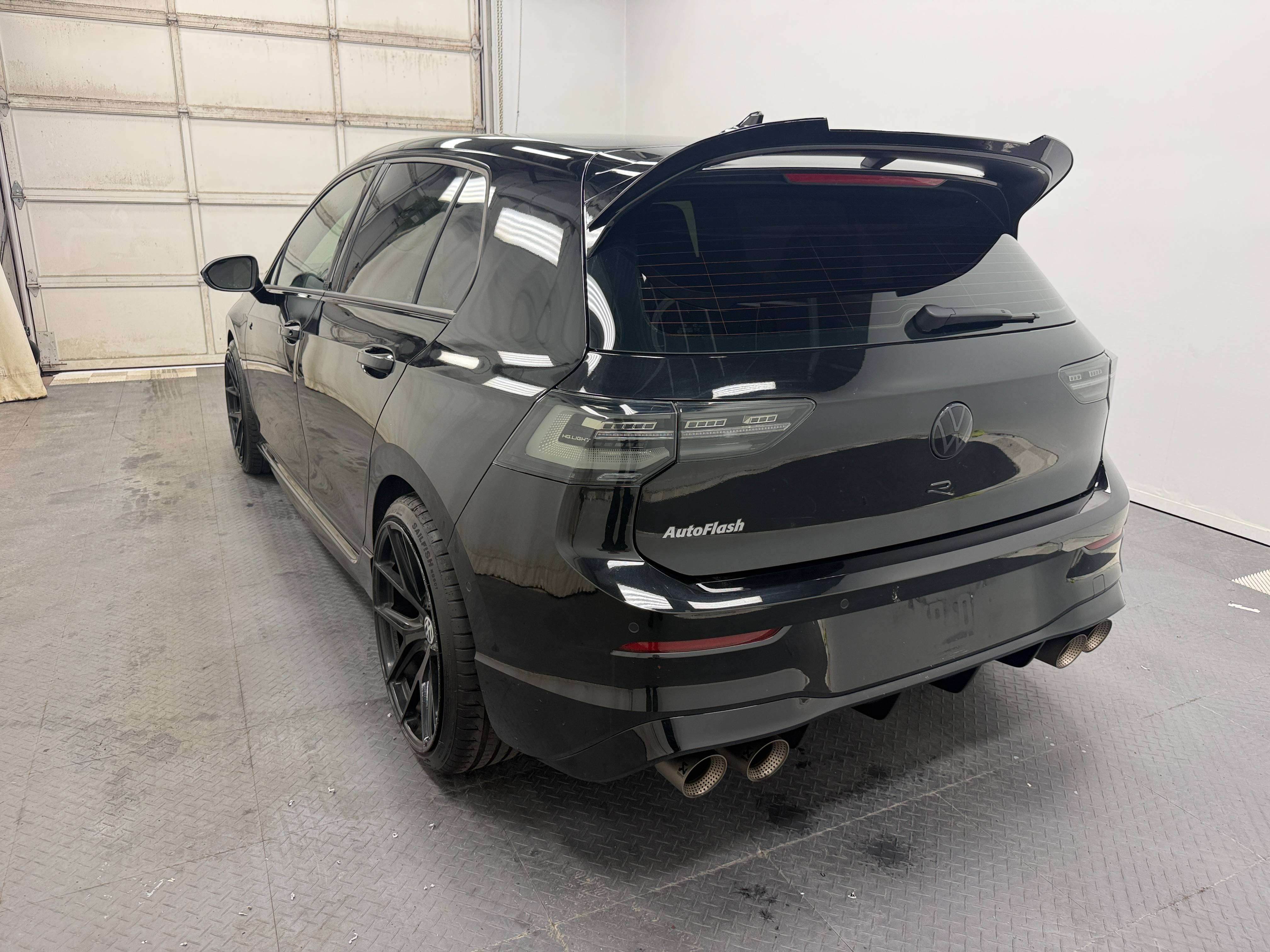2026 Volkswagen Golf BLACK EDITION 323HP, TOIT OUVRANT, HARMAN & KARDON — photo 1