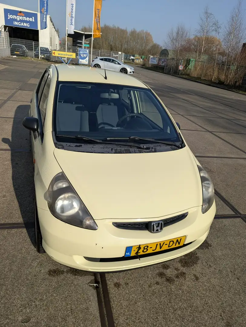 Honda Jazz Jazz 1.4 S Amarillo - 1