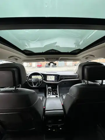 Volkswagen Touareg 3.0 V6  Atmosphere 231cv tiptronic TETTO E PELLE