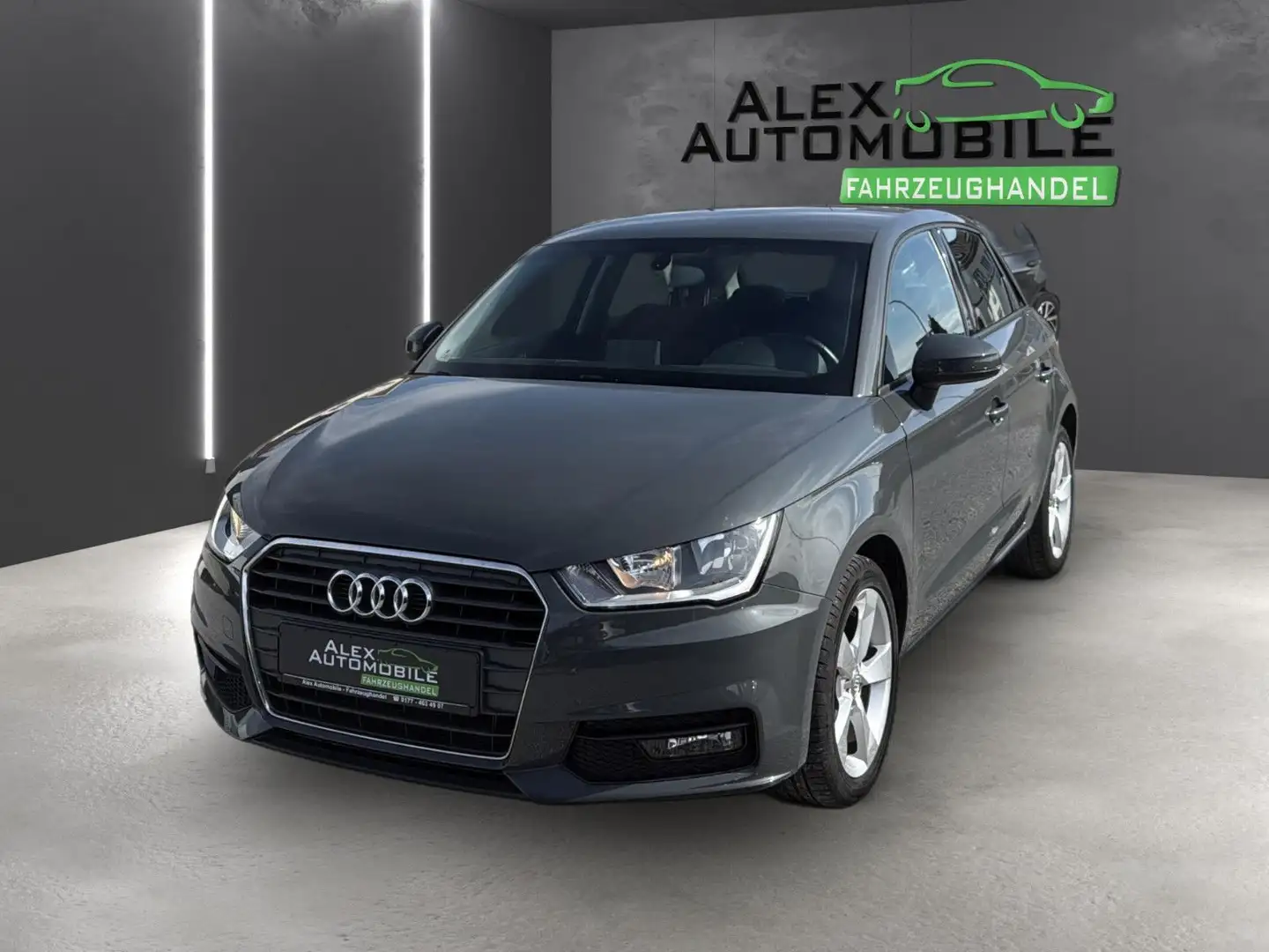 Audi A1 Sportback sport Grau - 2