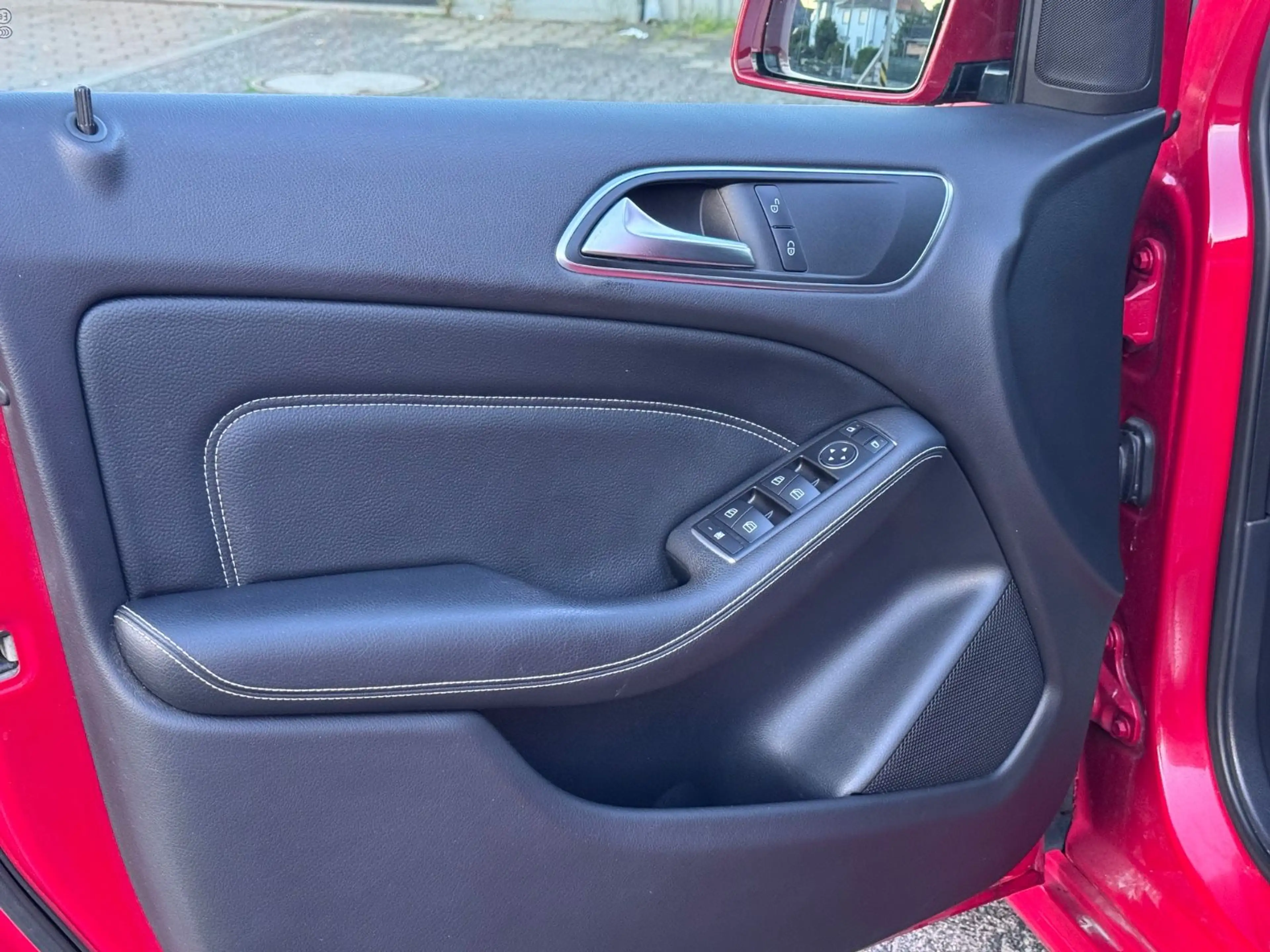 Mercedes-Benz B 180 B B 180 Edition 1 — photo 10