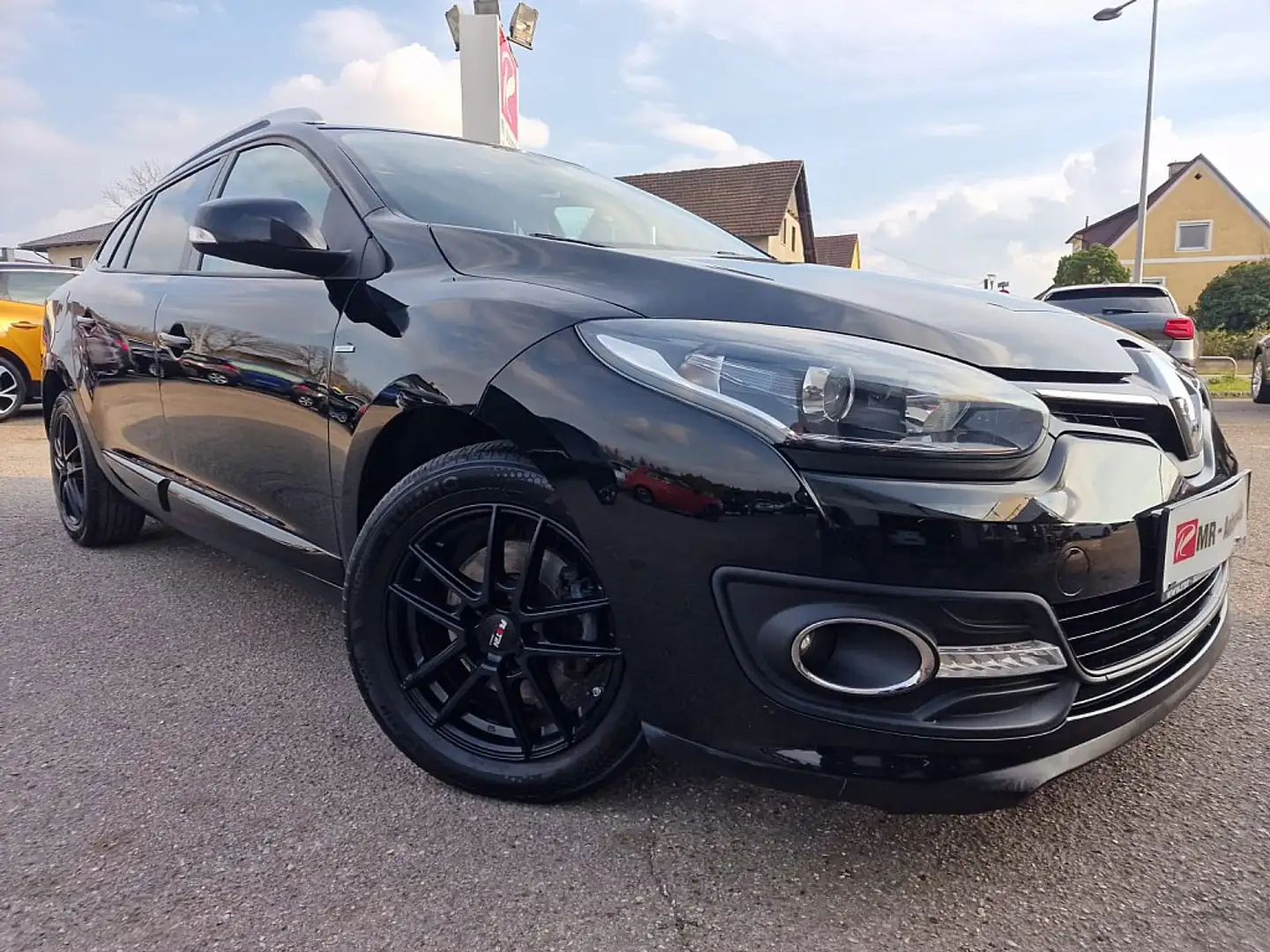 Renault Megane Mégane Grandtour Limited dCi 110 EDC Schwarz - 1