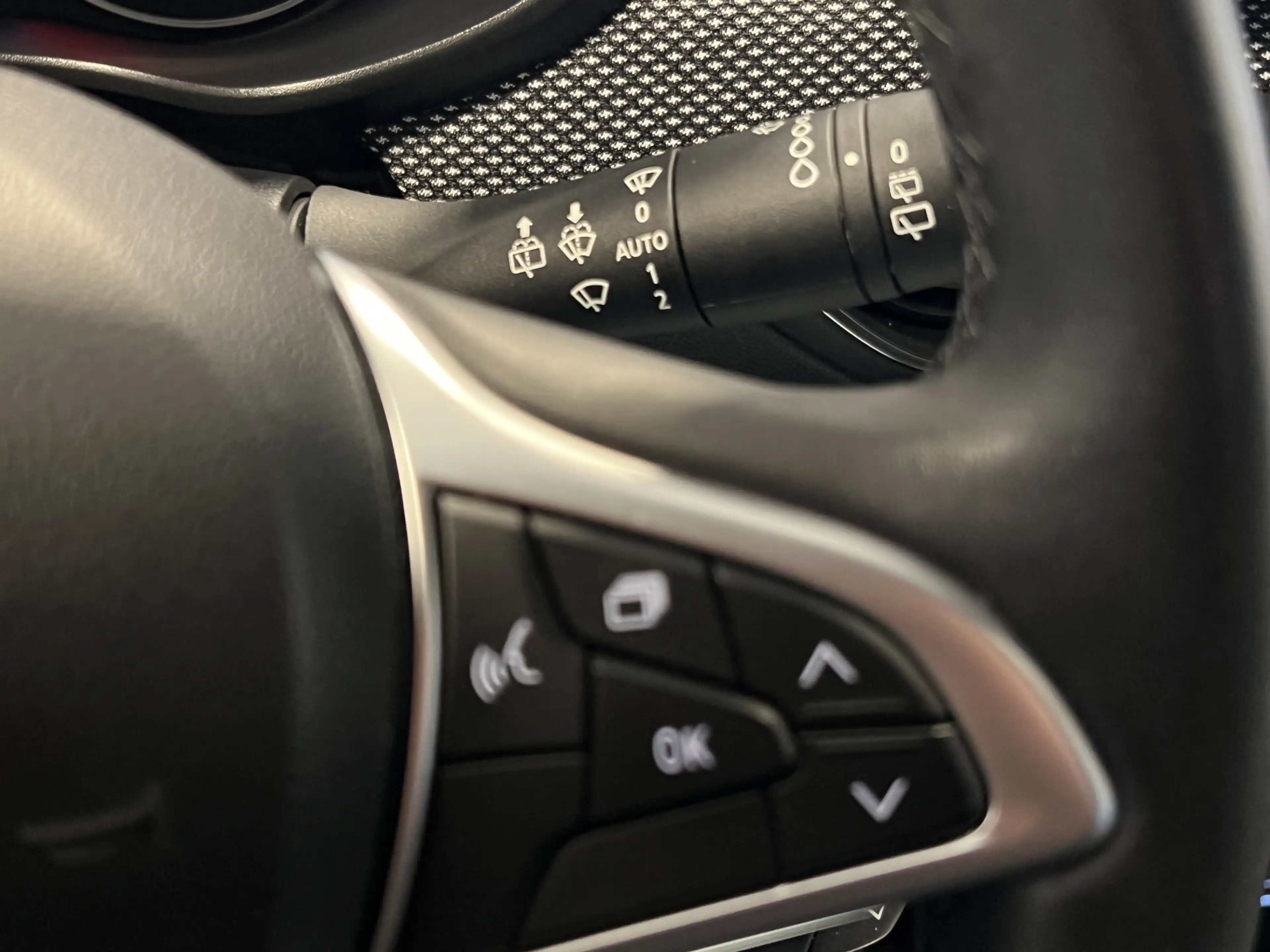 Dacia Jogger 1.0 TCe 110 Extreme 7p. | Navigatie/Android/Apple — photo 25