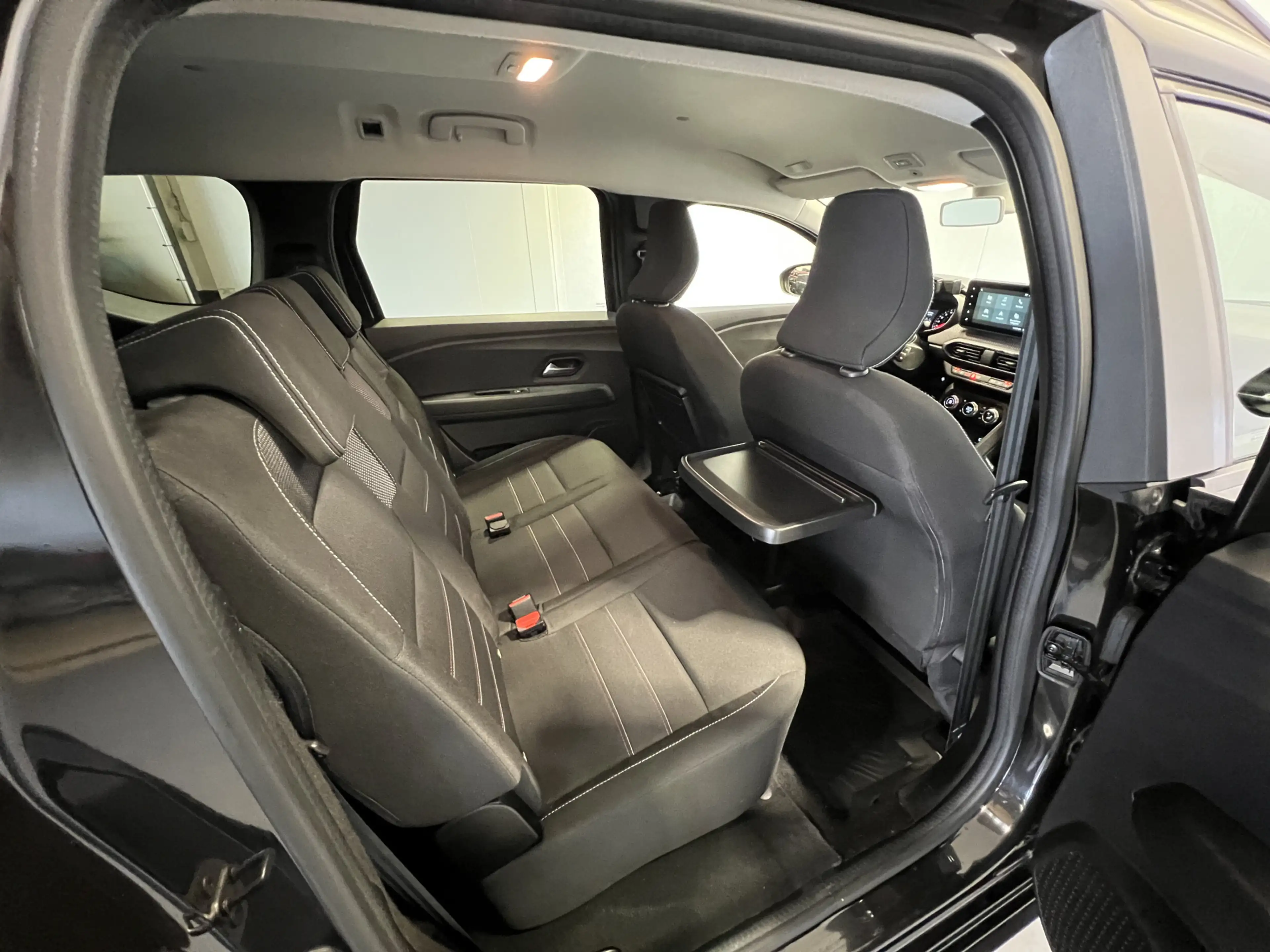 Dacia Jogger 1.0 TCe 110 Extreme 7p. | Navigatie/Android/Apple — photo 8