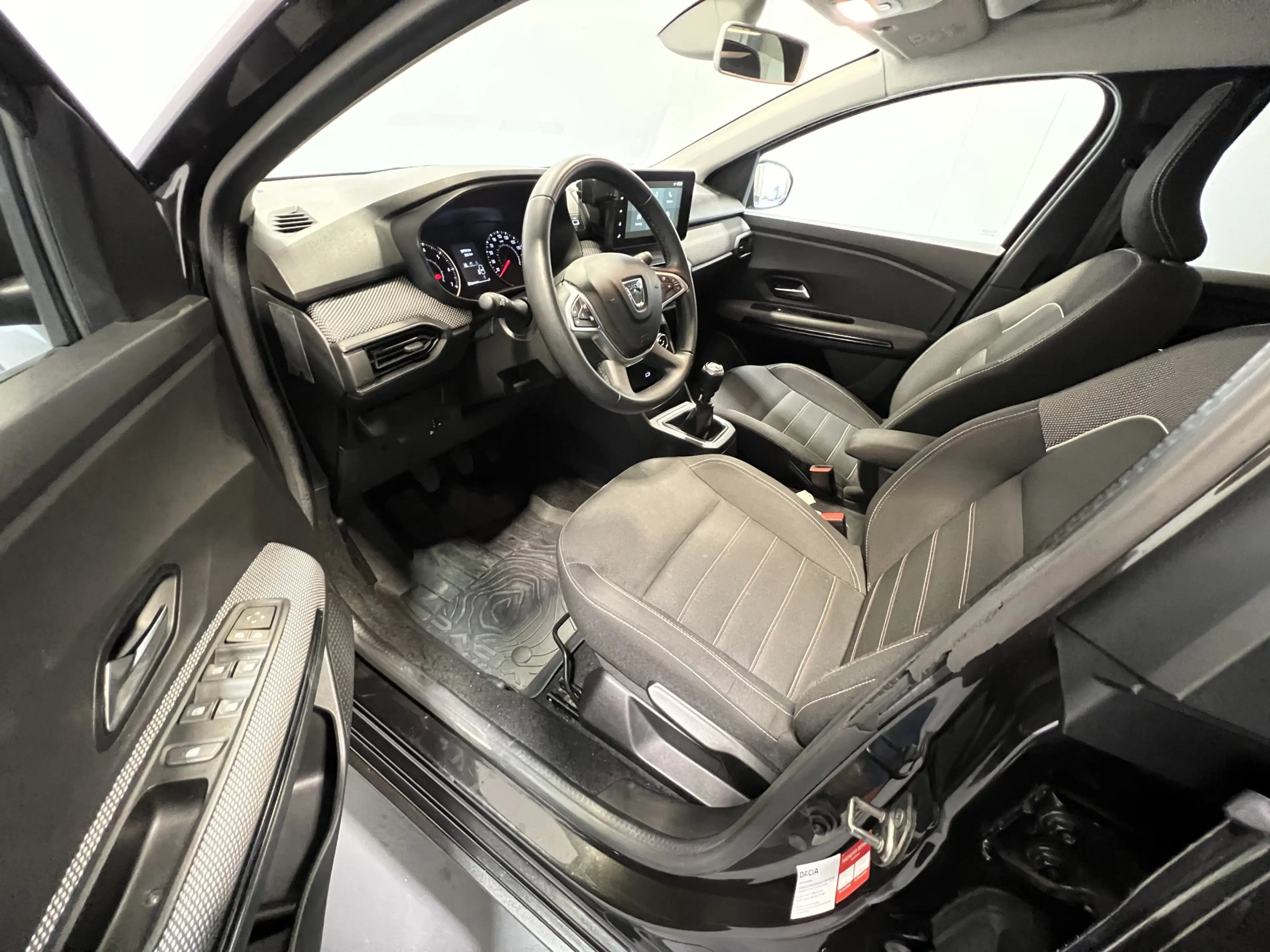 Dacia Jogger 1.0 TCe 110 Extreme 7p. | Navigatie/Android/Apple — photo 6
