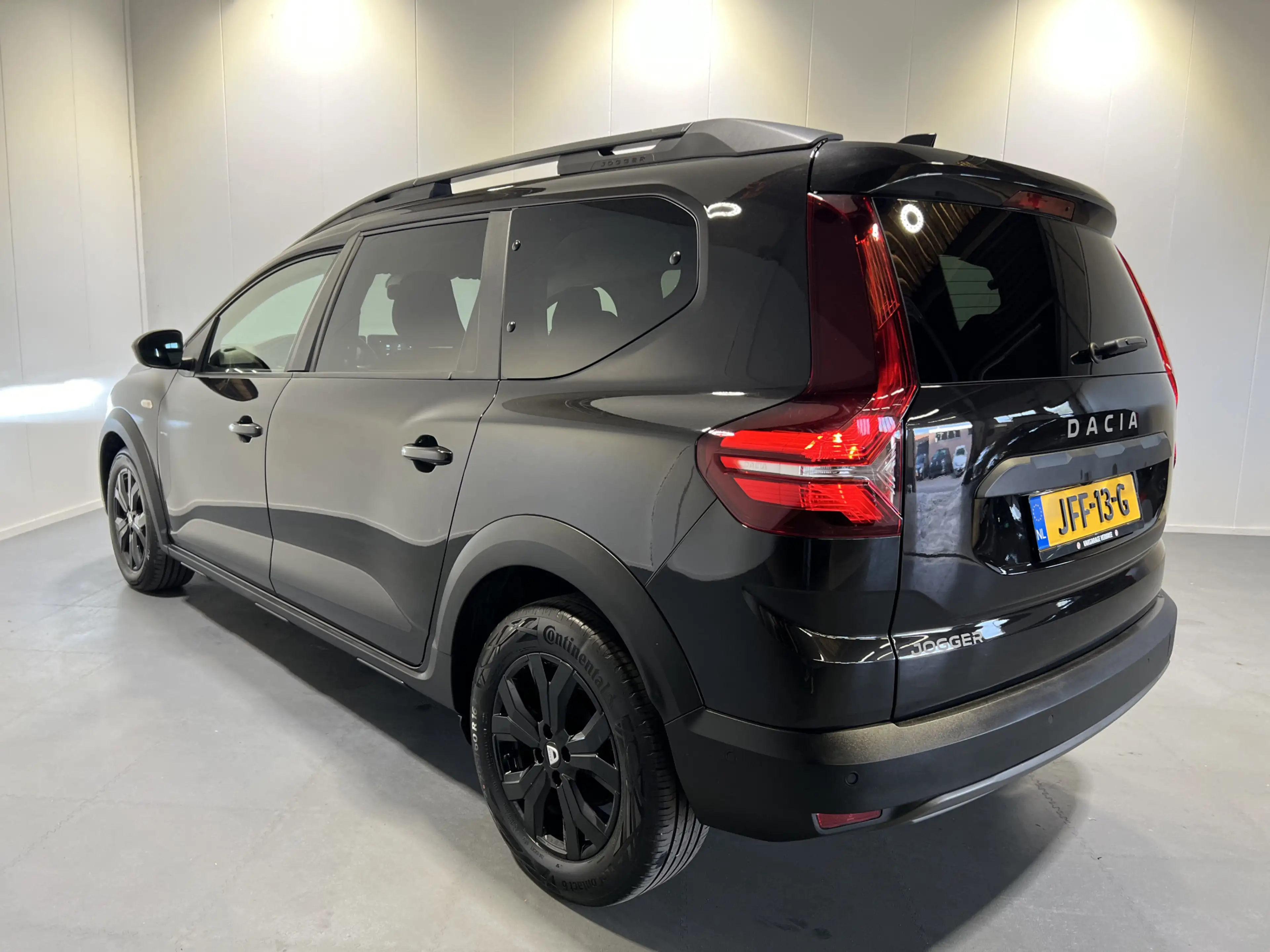 Dacia Jogger 1.0 TCe 110 Extreme 7p. | Navigatie/Android/Apple — photo 31