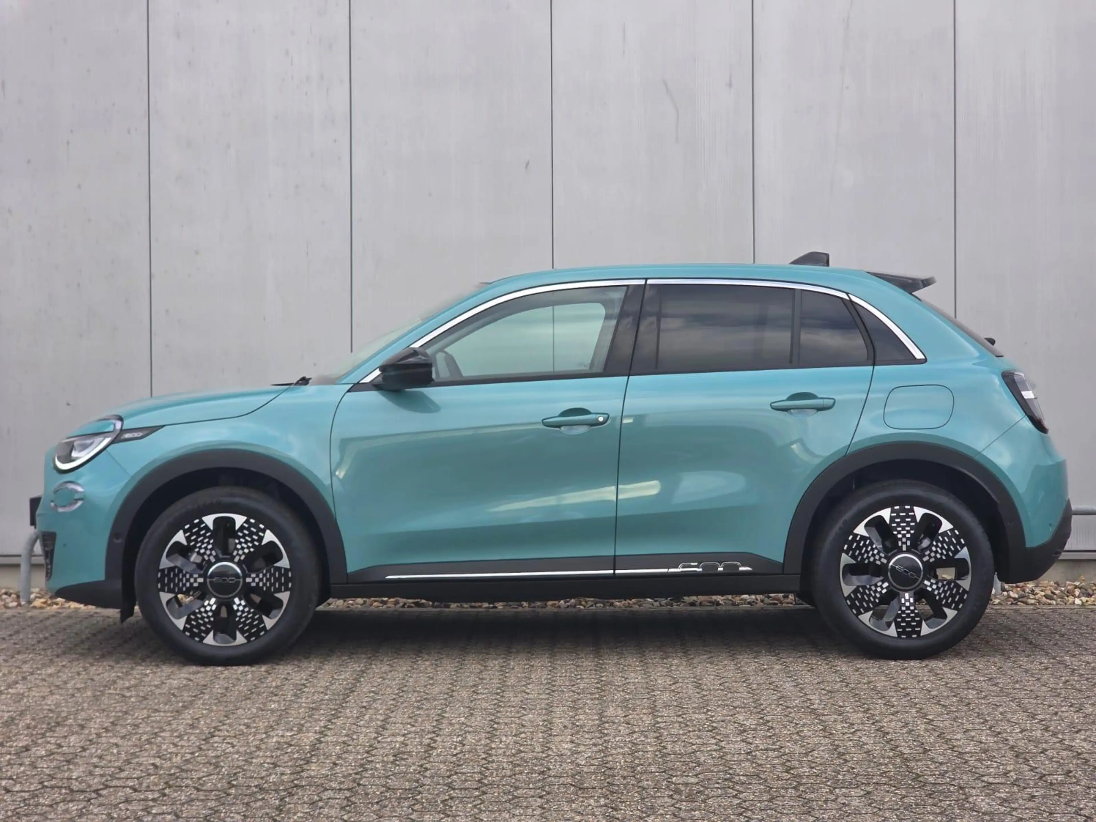 Fiat 600 1.2 Hybrid La Prima Automaat | Navigatie | Parkeer — photo 3