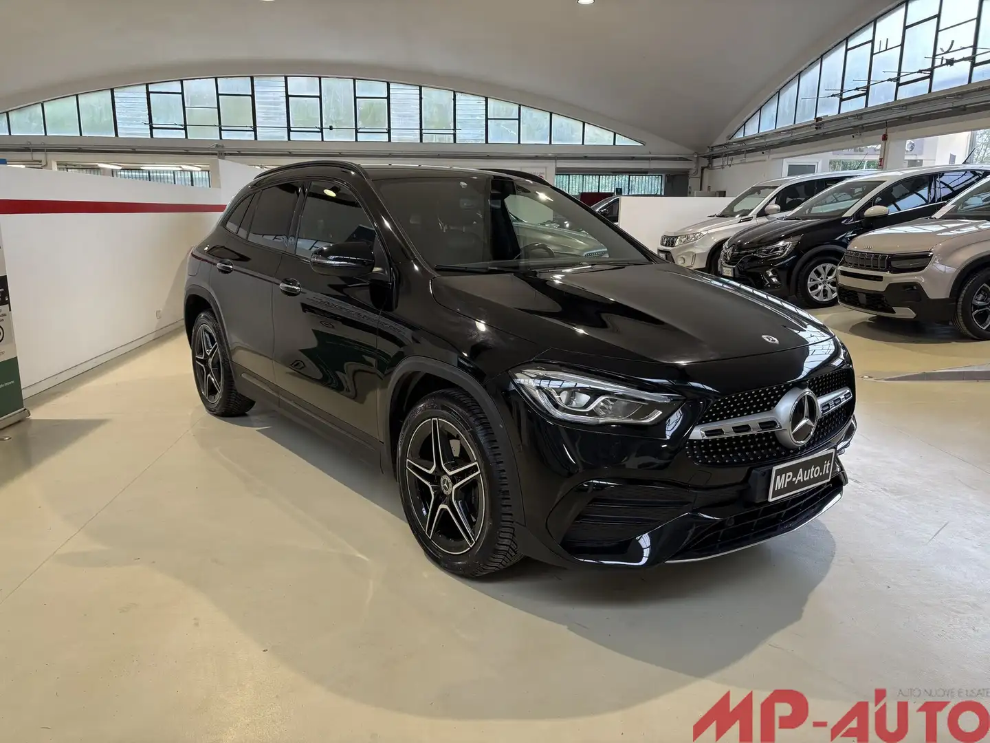 Mercedes-Benz GLA 250 GLA 250 e hybrid EQ Premium Nero - 2