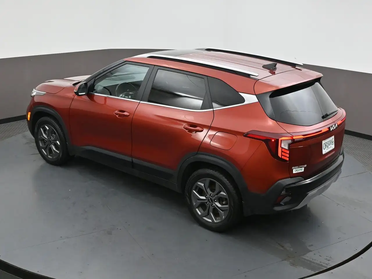 Kia Seltos снимка Kia Seltos