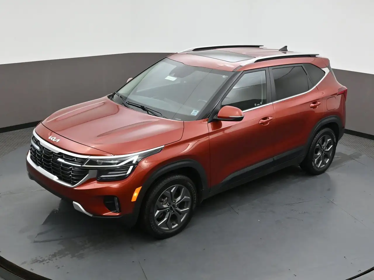 Kia Seltos снимка Kia Seltos