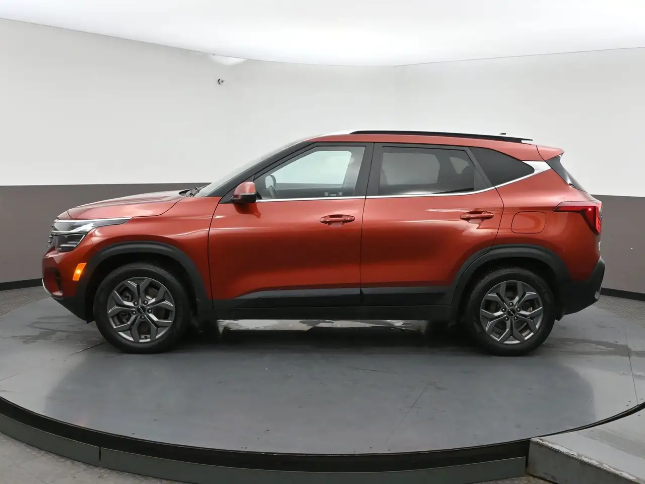 Kia Seltos снимка Kia Seltos