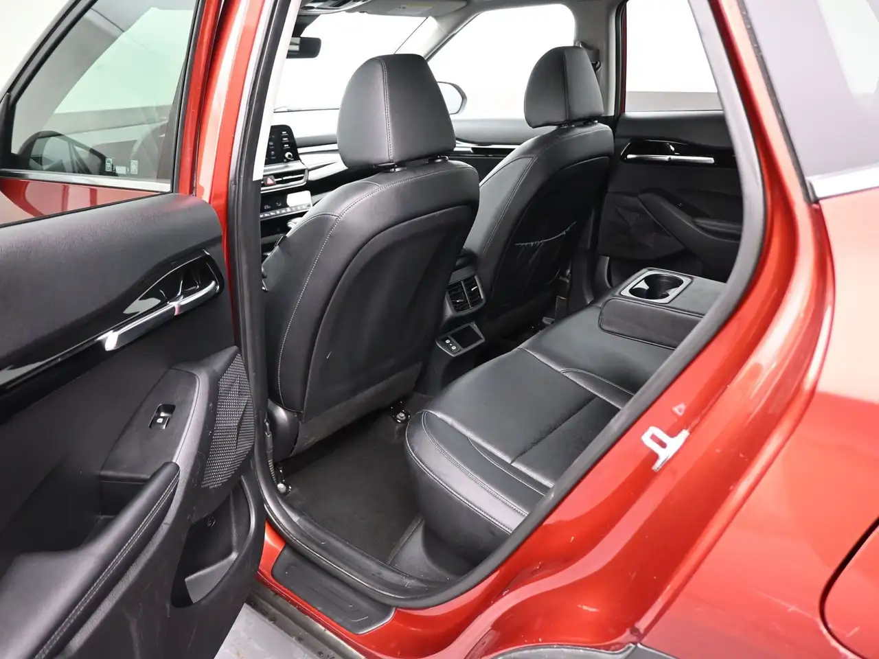 Kia Seltos снимка Kia Seltos