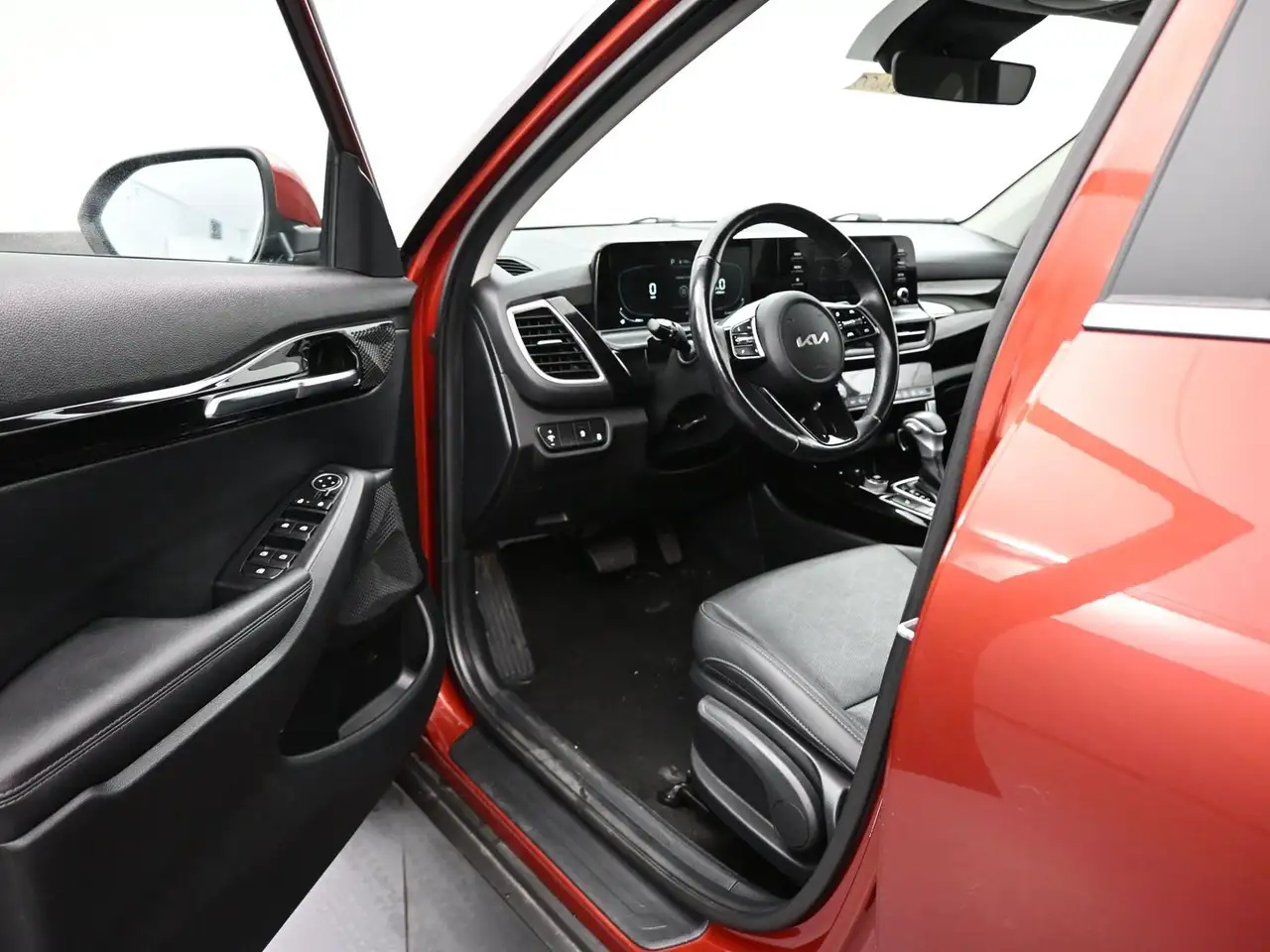 Kia Seltos снимка Kia Seltos