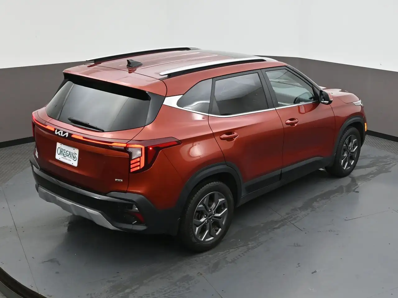 Kia Seltos снимка Kia Seltos