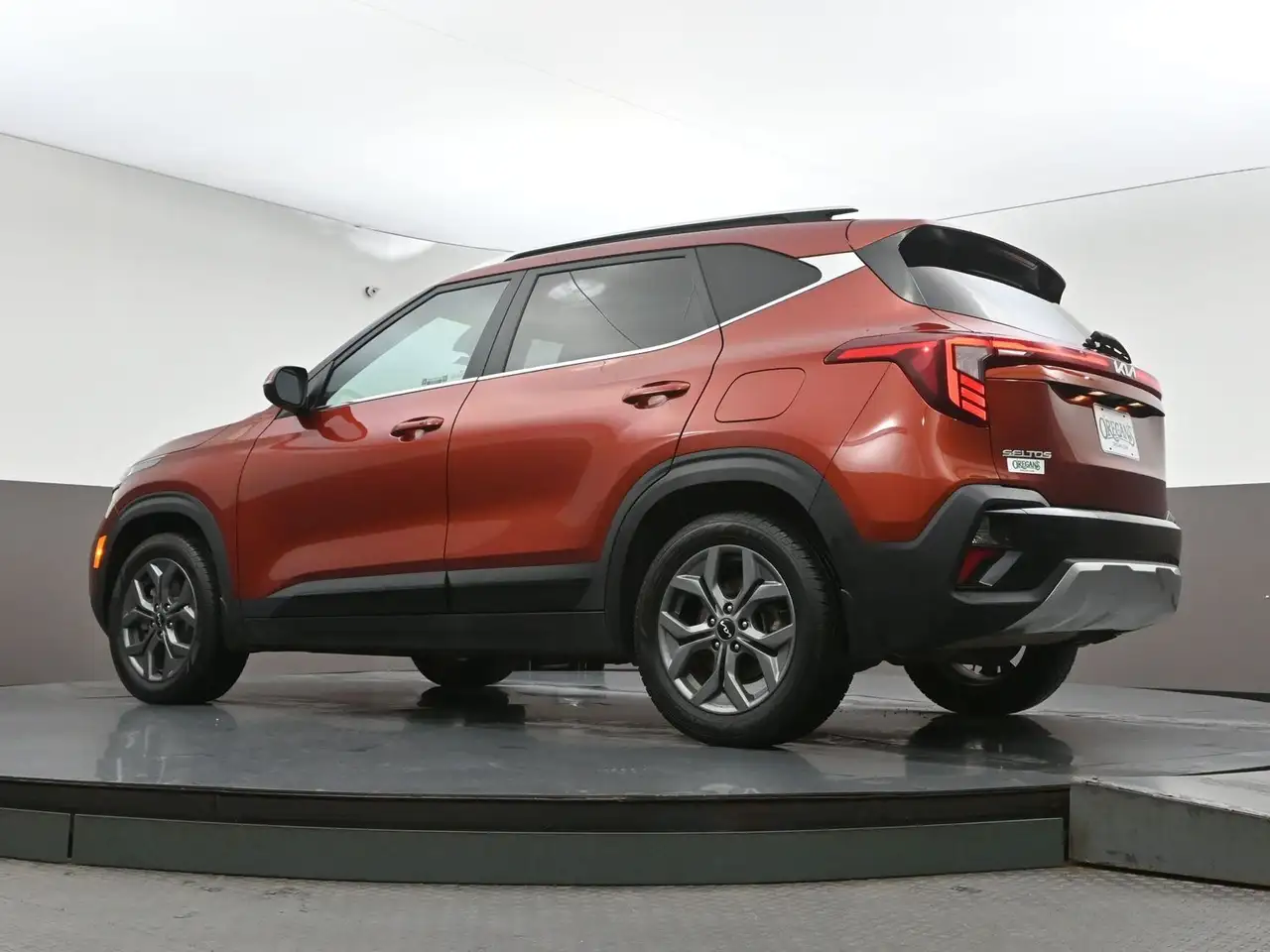 Kia Seltos снимка Kia Seltos