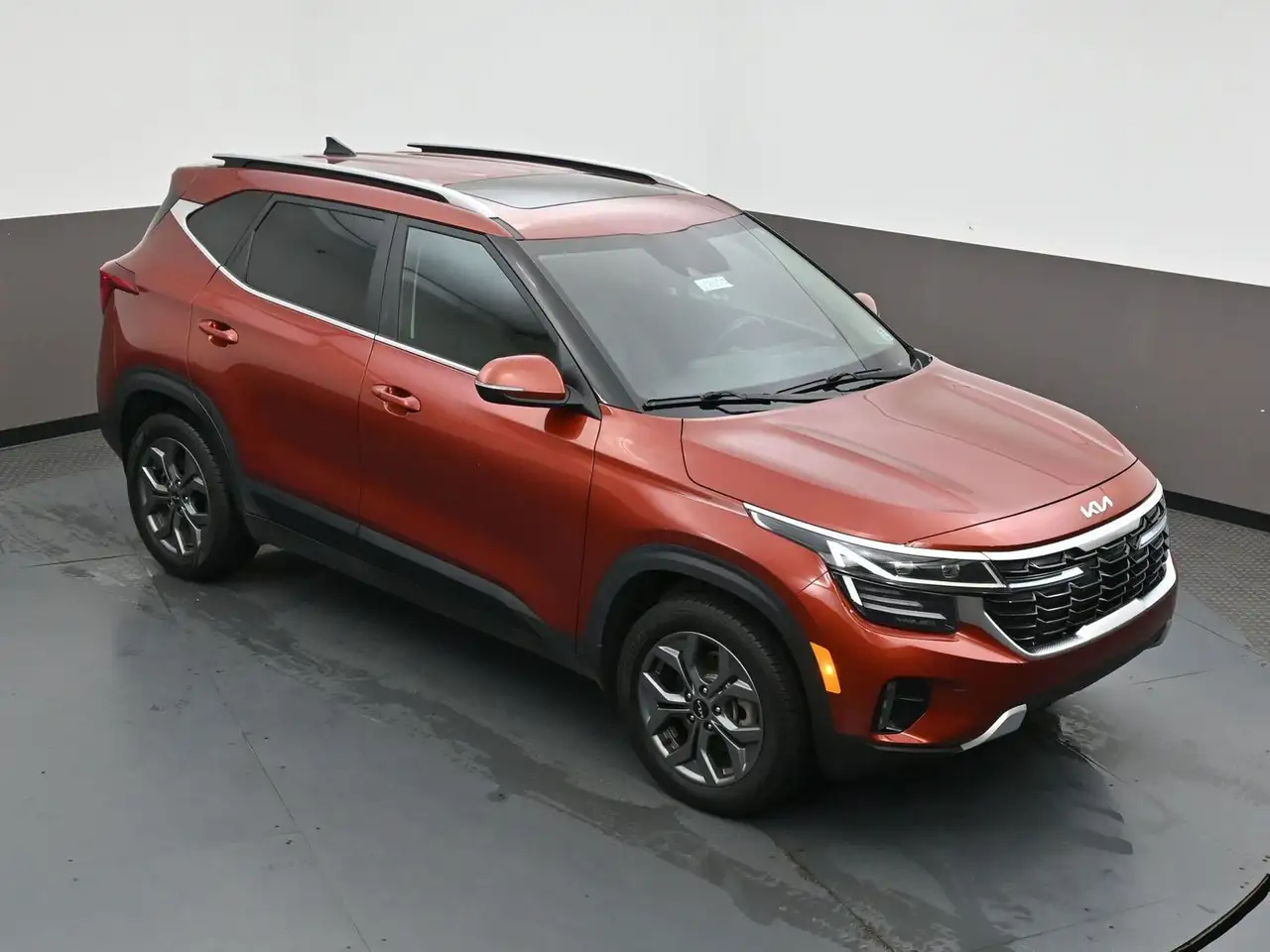 Kia Seltos снимка Kia Seltos