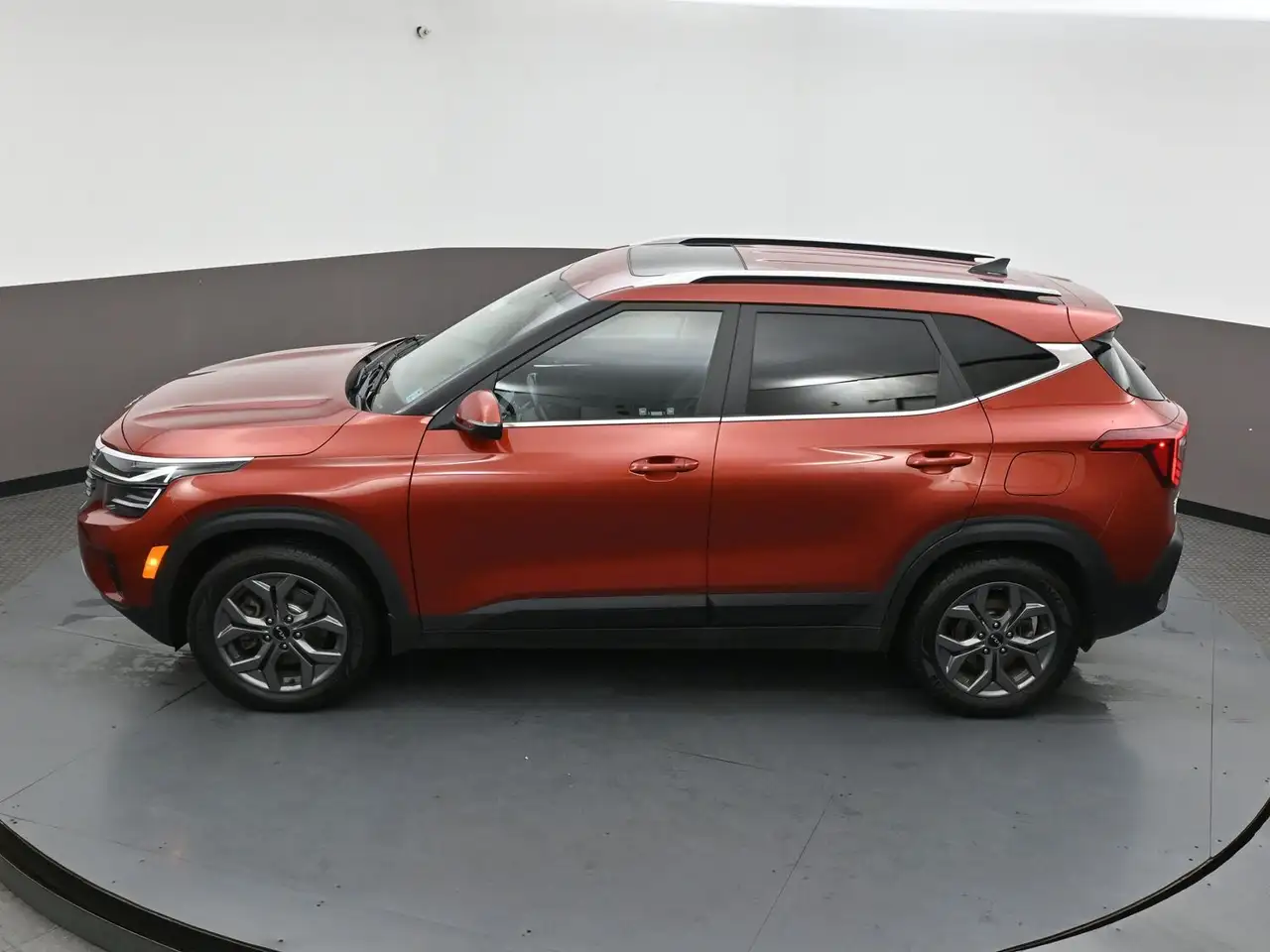 Kia Seltos снимка Kia Seltos