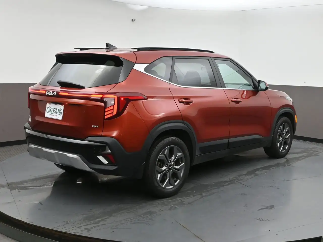 Kia Seltos снимка Kia Seltos