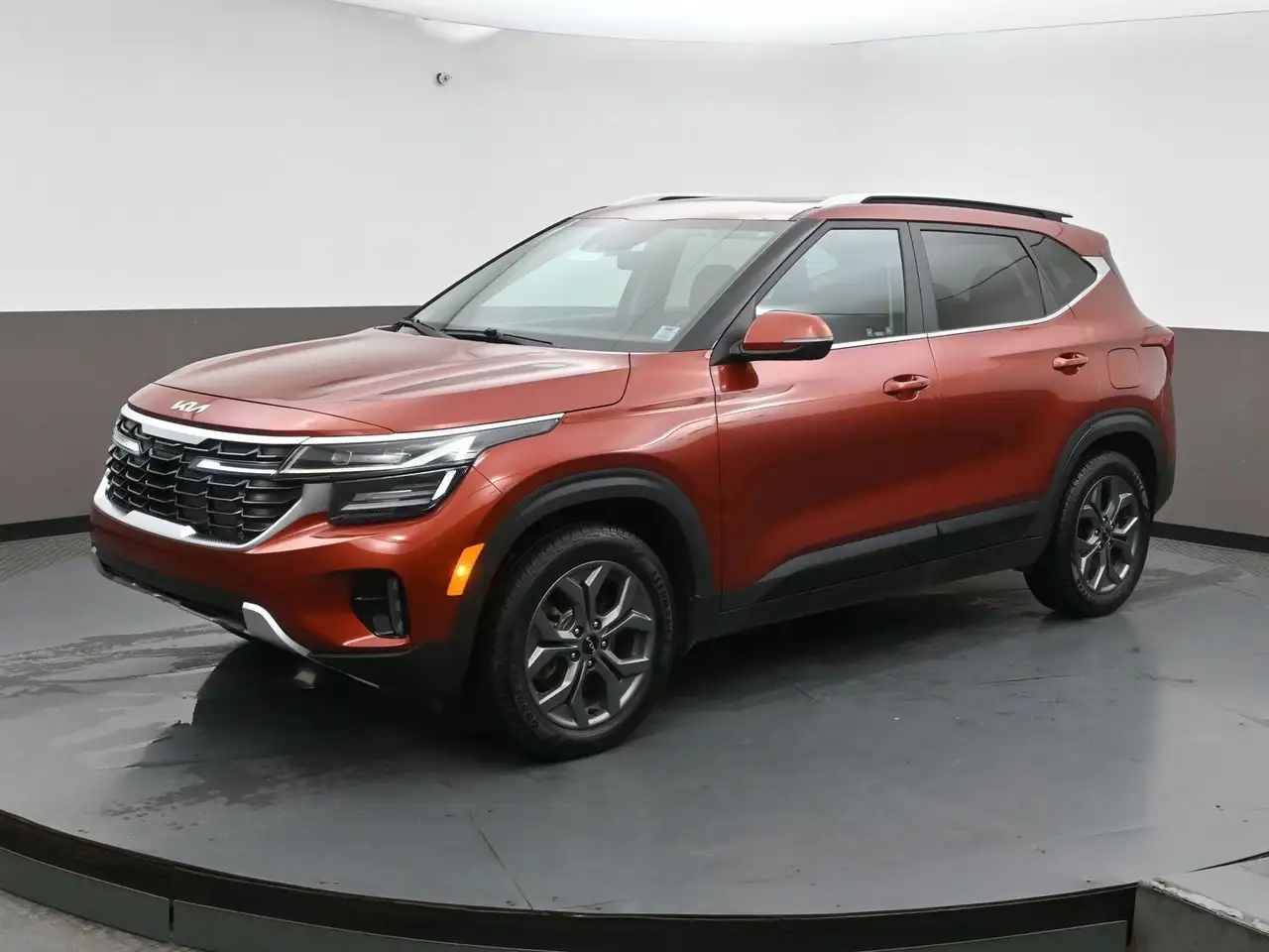 Kia Seltos снимка Kia Seltos
