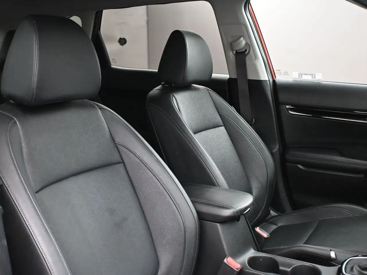 Kia Seltos снимка Kia Seltos