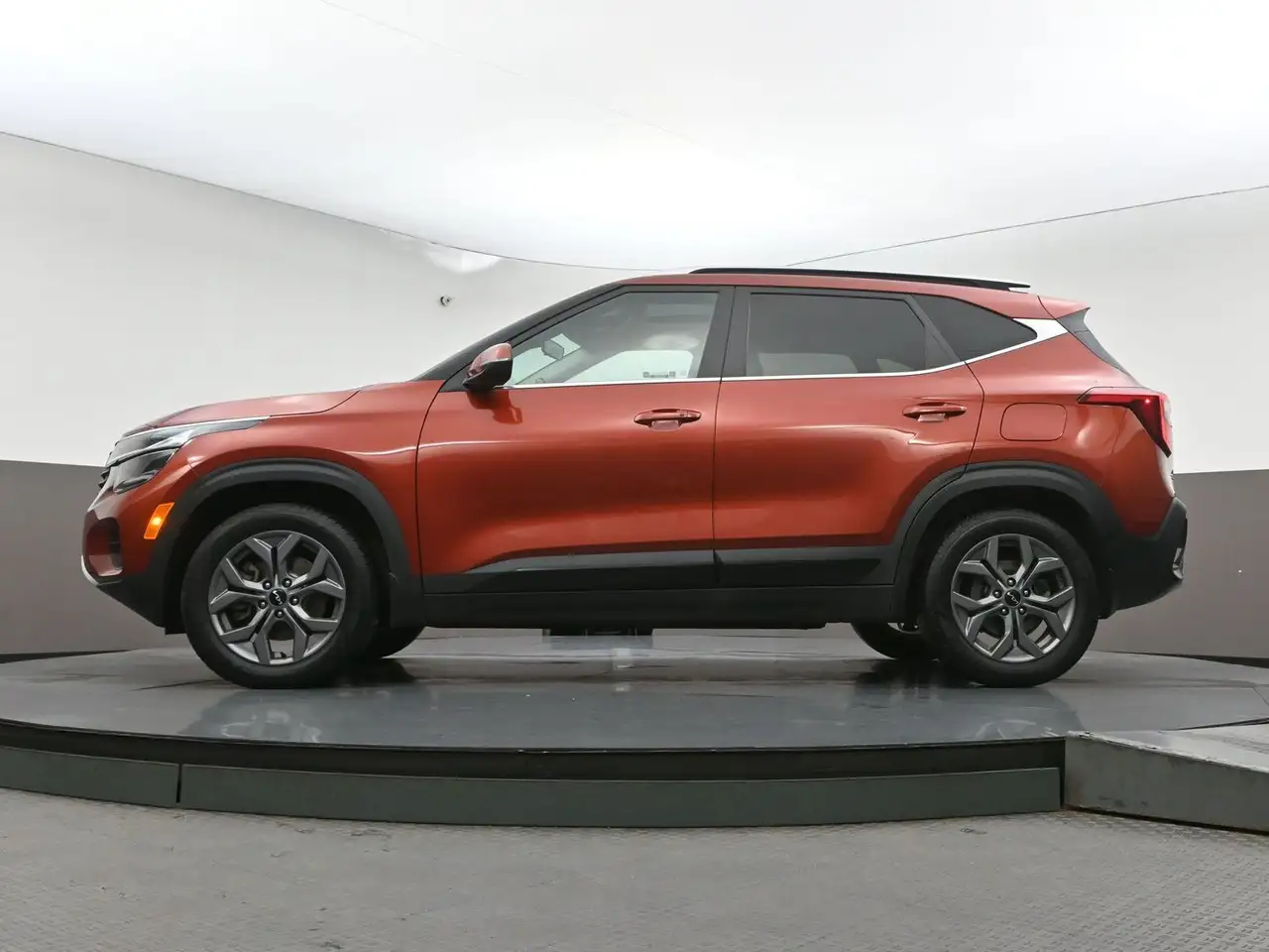 Kia Seltos снимка Kia Seltos