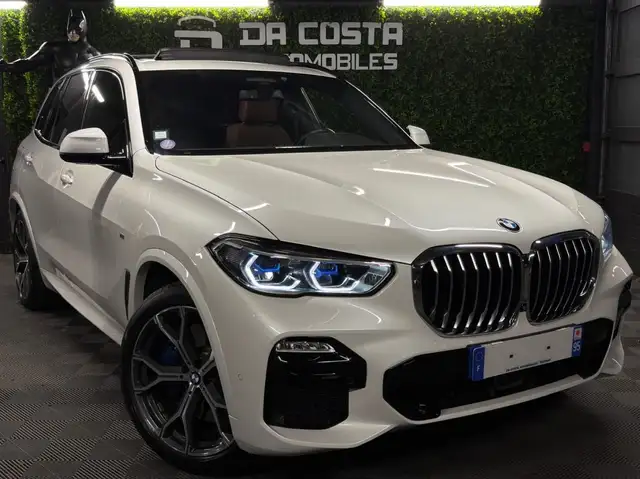 BMW X5 view 2
