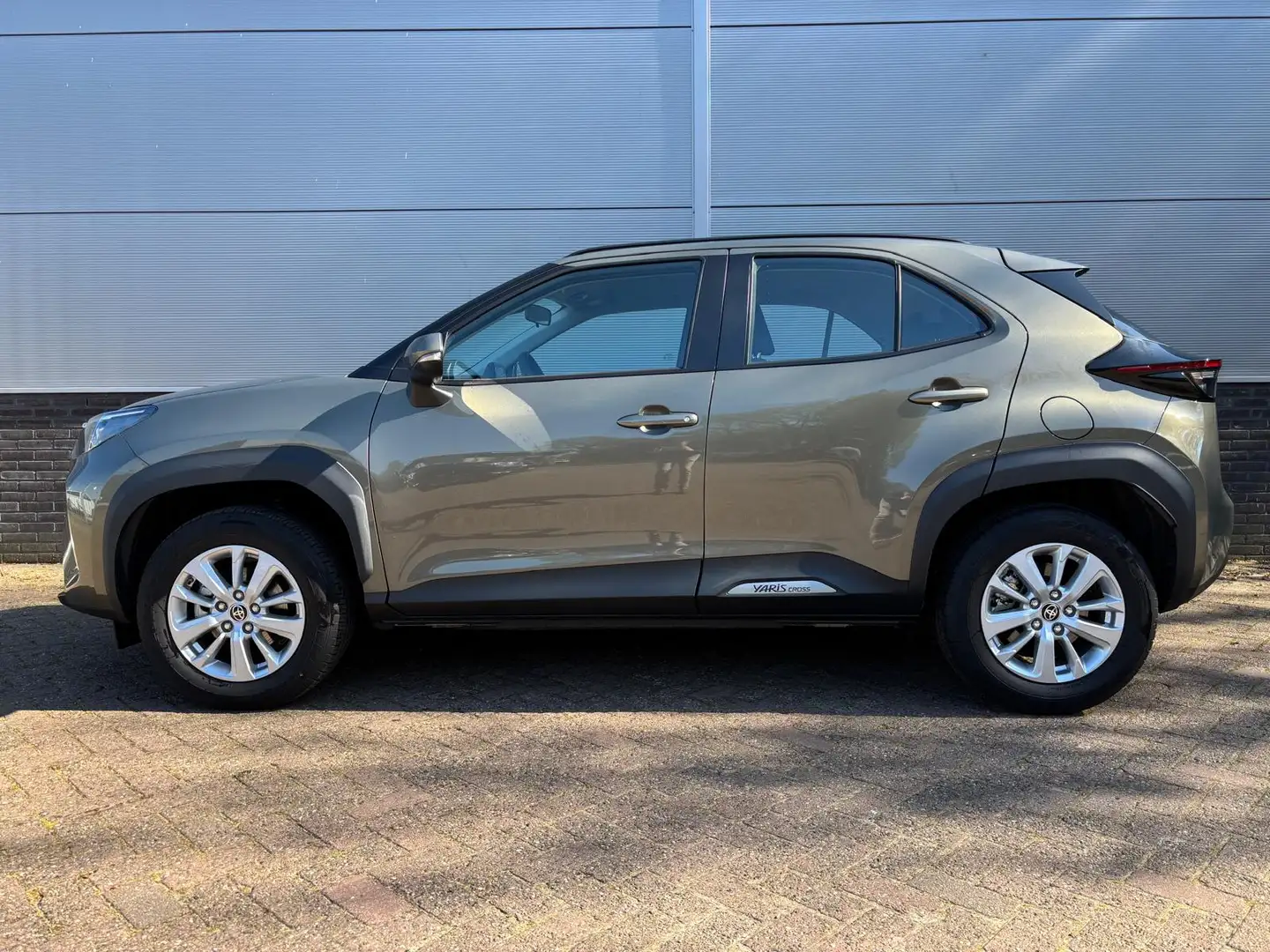 Toyota Yaris Cross 1.5 Hybrid Active Groen - 2
