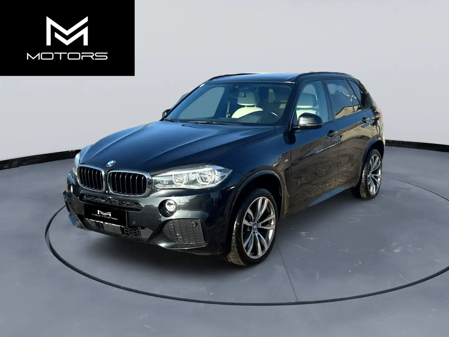 BMW X5 xDrive 30 d Schwarz - 1
