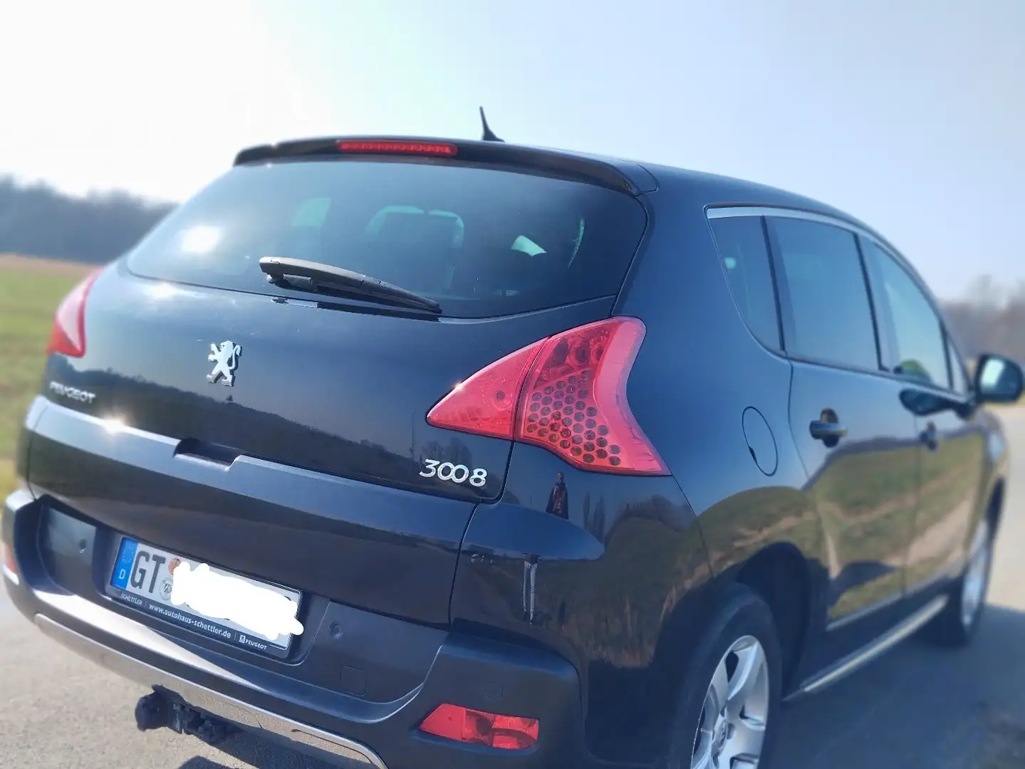 Peugeot 3008 HDi FAP 110 Business-Line Schwarz - 2