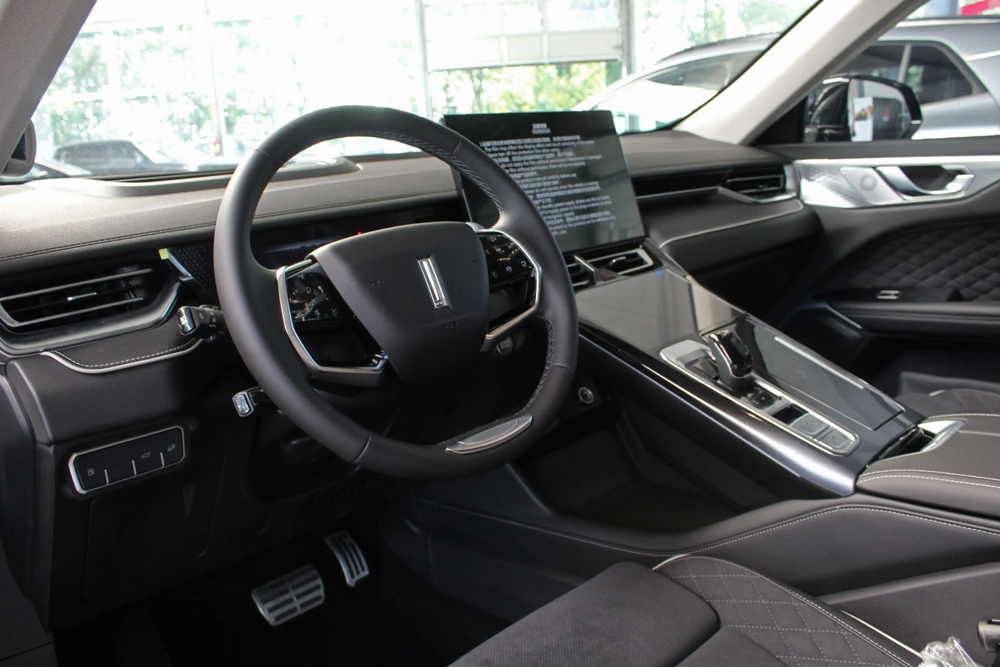 GWM WEY 05 2.0 PHEV LUXURY 4WD — photo 15