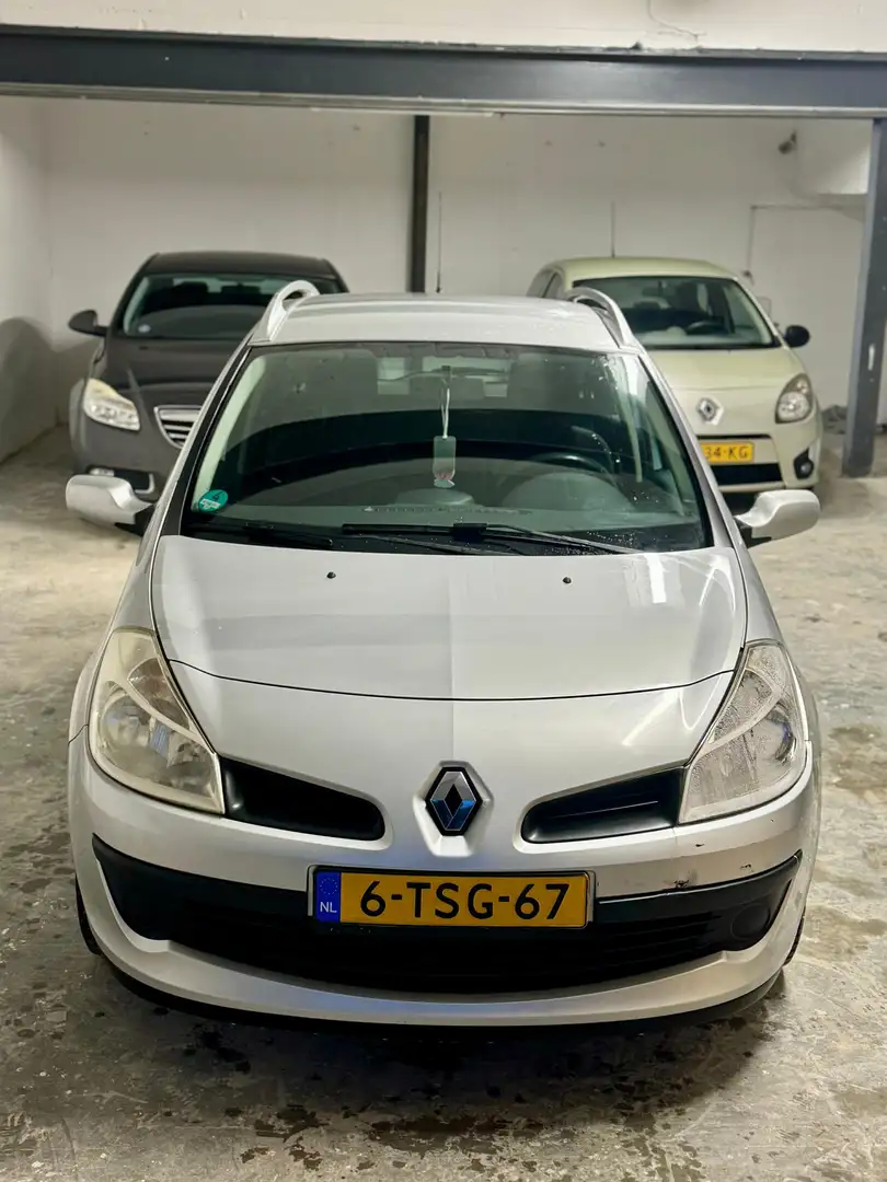 Renault Clio 1.2 TCE Special Line scherp afgeprijsd!! Grijs - 1