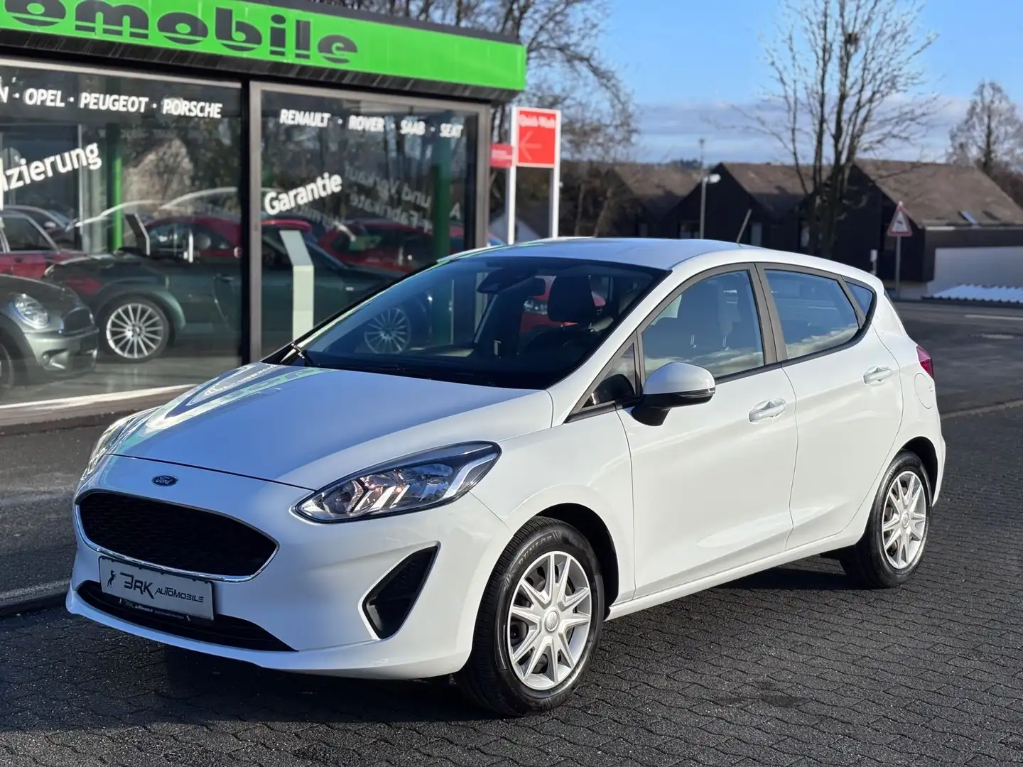 Ford Fiesta Trend 1,1 L 52 kW KAT **KLIMA**EURO6** Blanc - 1