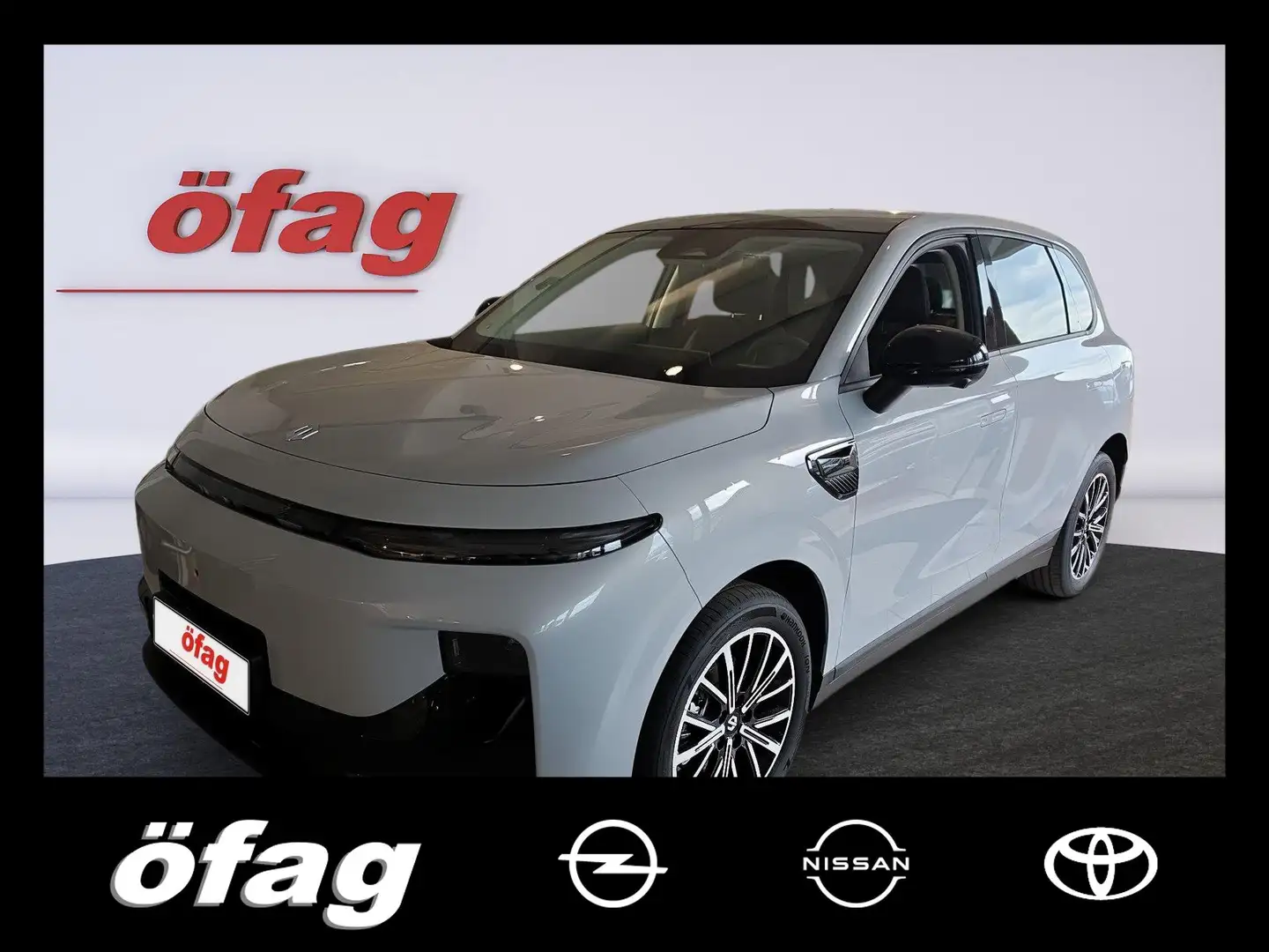 Leapmotor B10 Design HYBRID EV ACC+LED+Pano+SHZ+360 Silber - 1