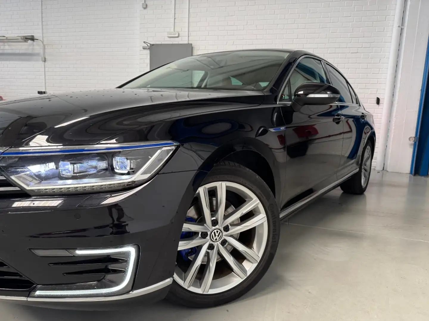 Volkswagen Passat GTE 1.4 TSI Negro - 2