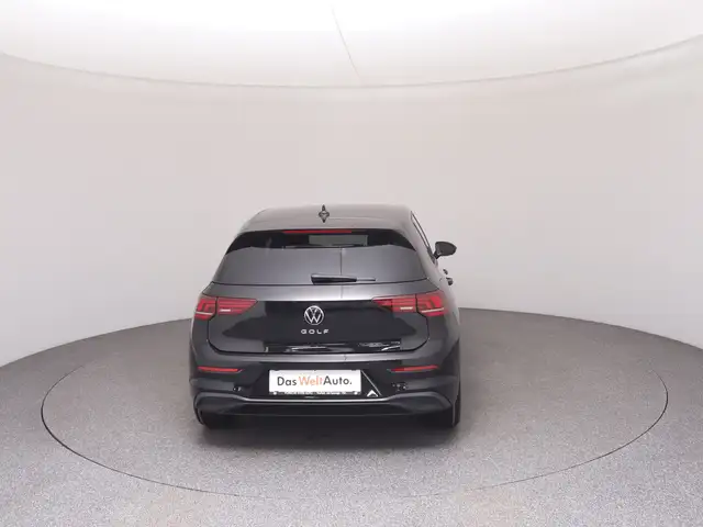 Volkswagen Golf view 6